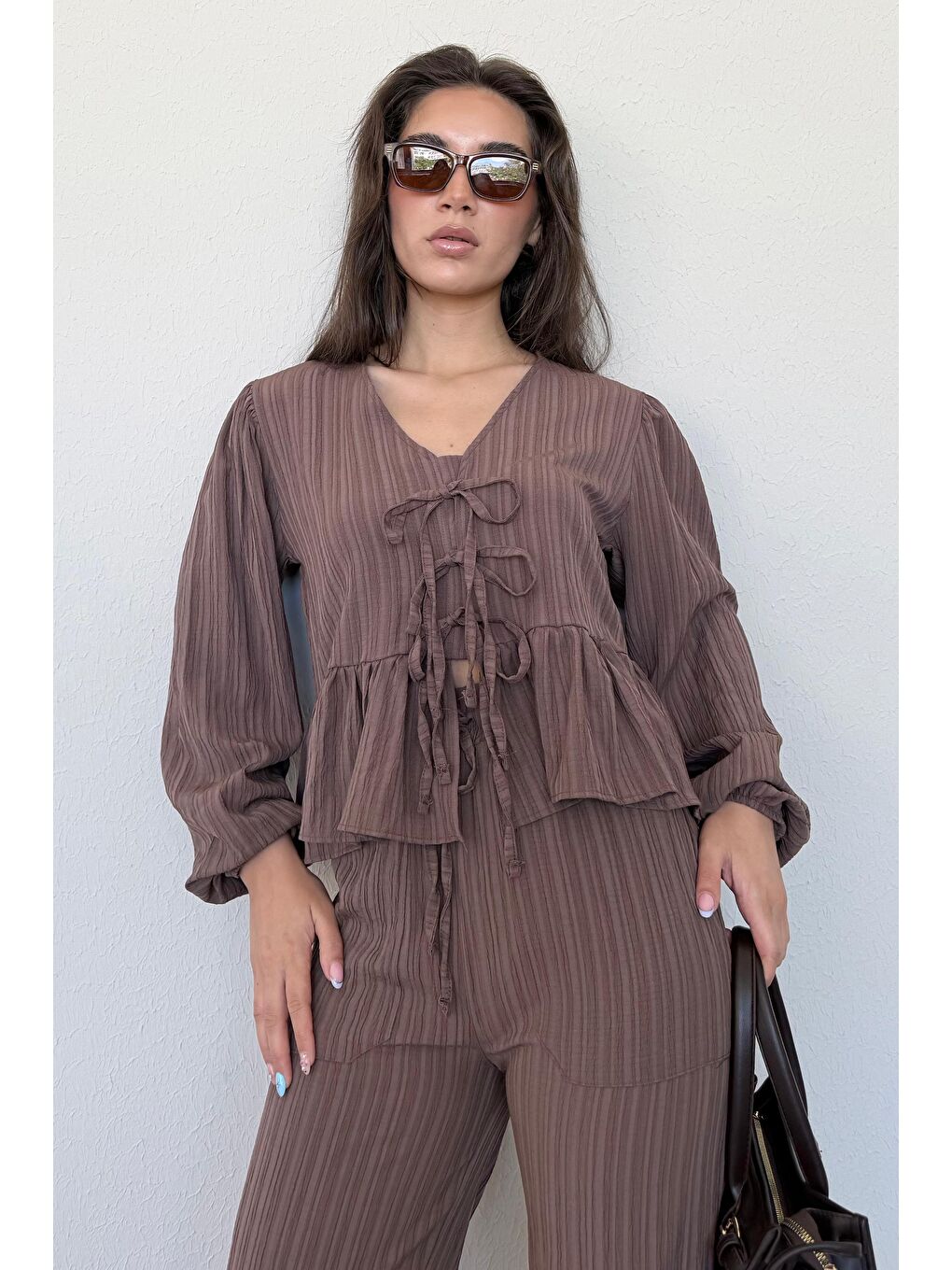 Kahverengi Önü Bağlamalı Bluz Pantolon Takımı Mg2343-4