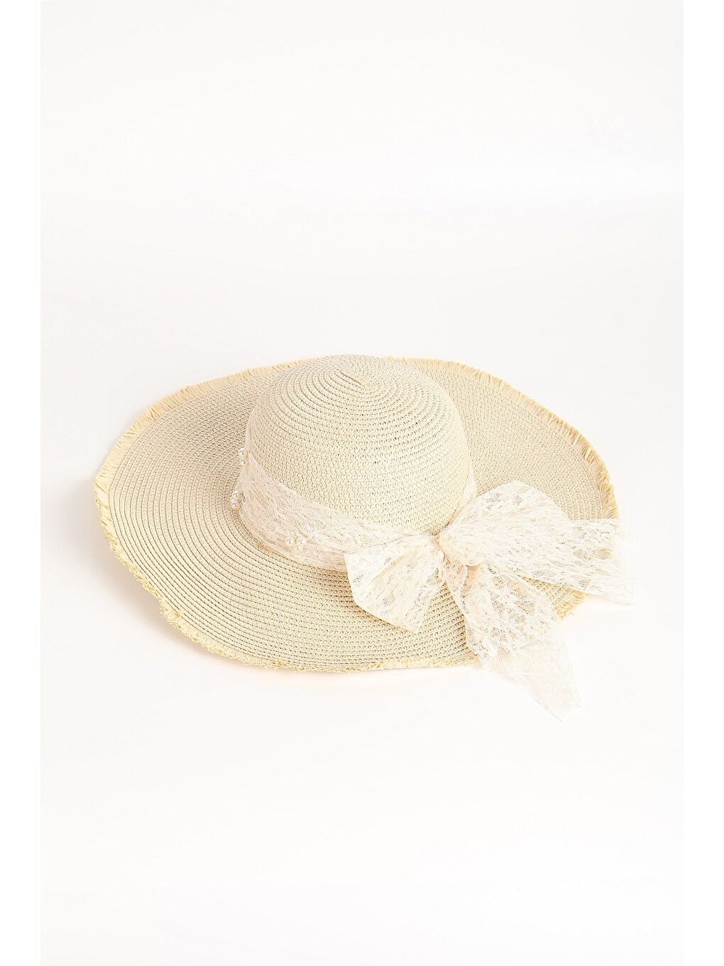 Ekru Kurdele Detaylı Krem Renk Hasır Plaj Şapkası 19056-1