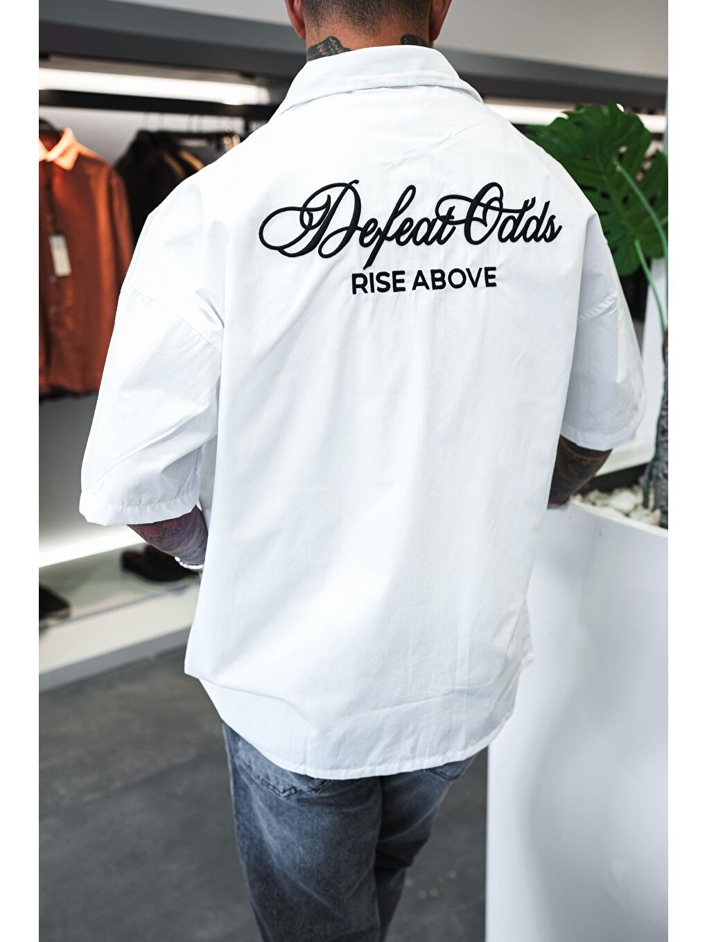 Erkek Nakışlı Kısa Kollu Oversize Gömlek Beyaz-1