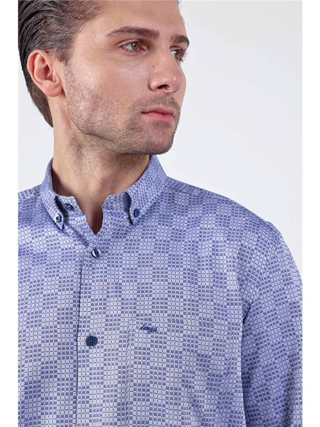 Lacivert - Mavi Düğmeli Yaka Uzun Kol Cepli Comfort Fit %100 Pamuk Gömlek 1004260173-3