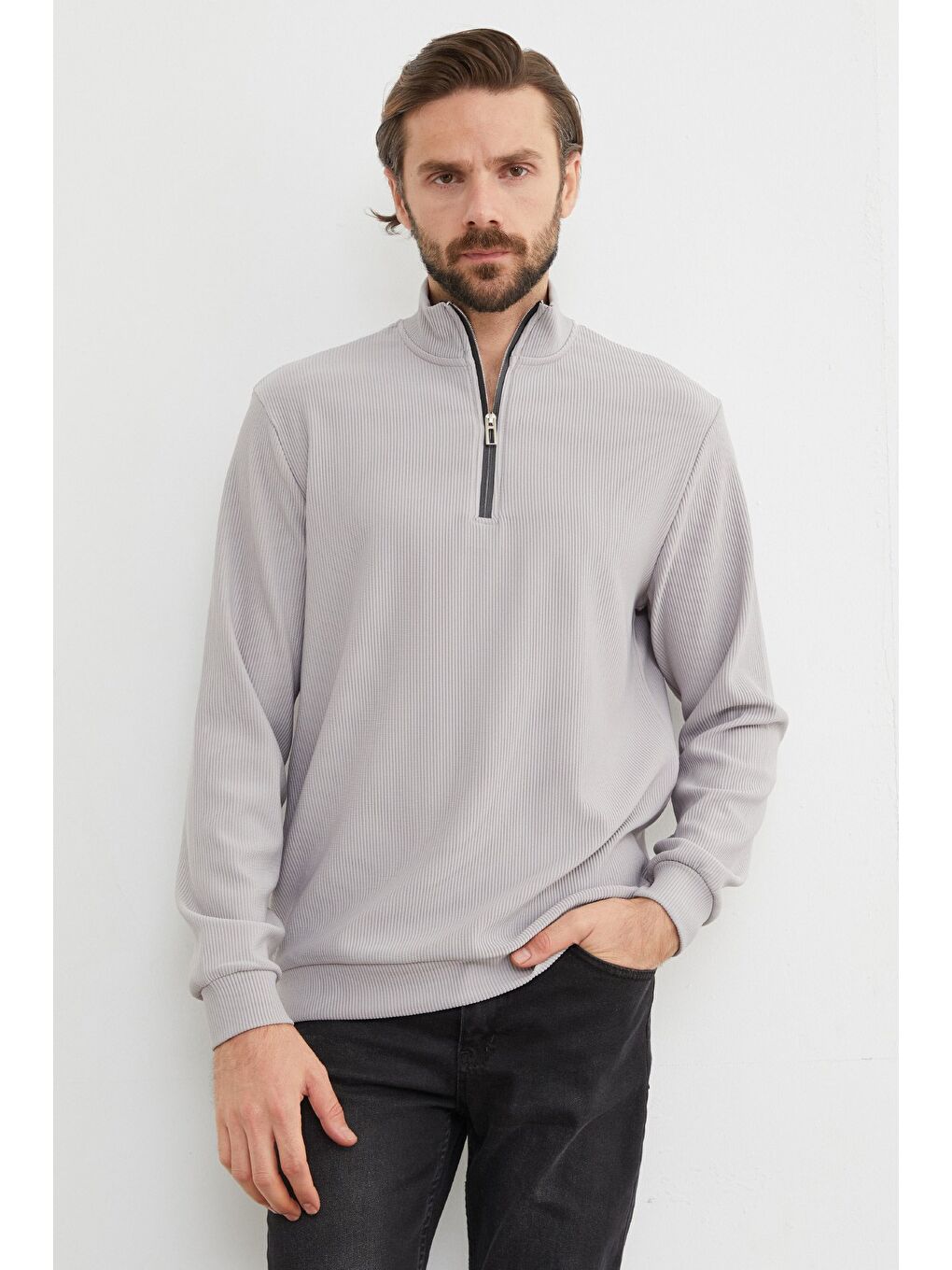 Gri Fitilli Yarım Fermuarlı Büyük Beden Sweatshirt-1