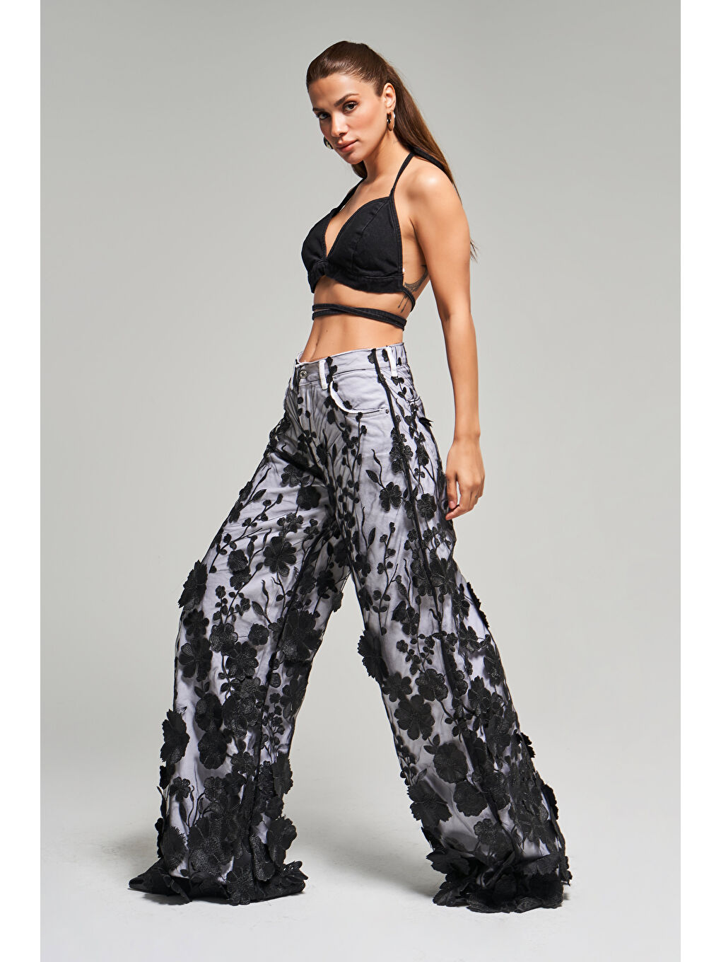 Kadın Beyaz Renk Siyah Çiçek Dantel Tül Detaylı Palazzo Fit Özel Tasarım Denim Jean-4