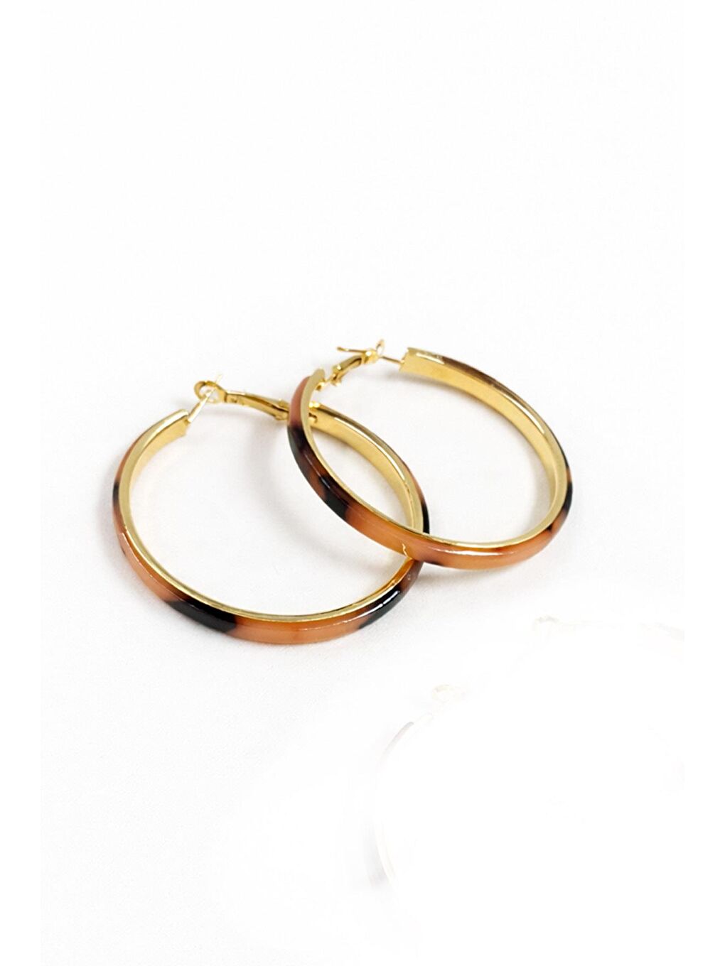 Bej Kaplumbağa Sırtı Desenli 5 cm Halka Küpe-1