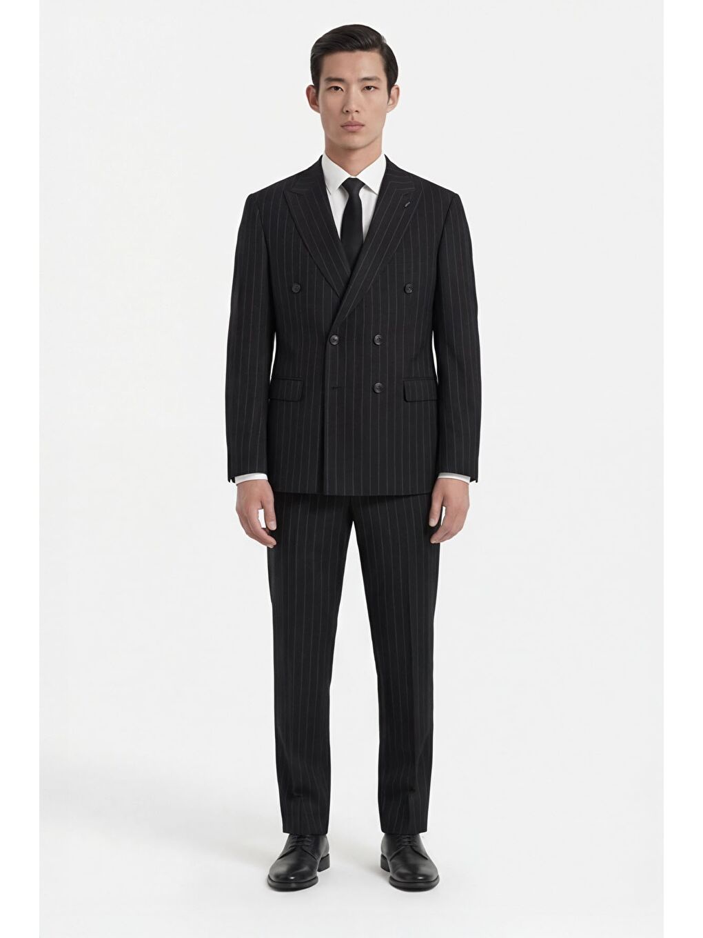 Siyah Slim Fit Sivri Yaka Çizgili Kruvaze Takım Elbise-1