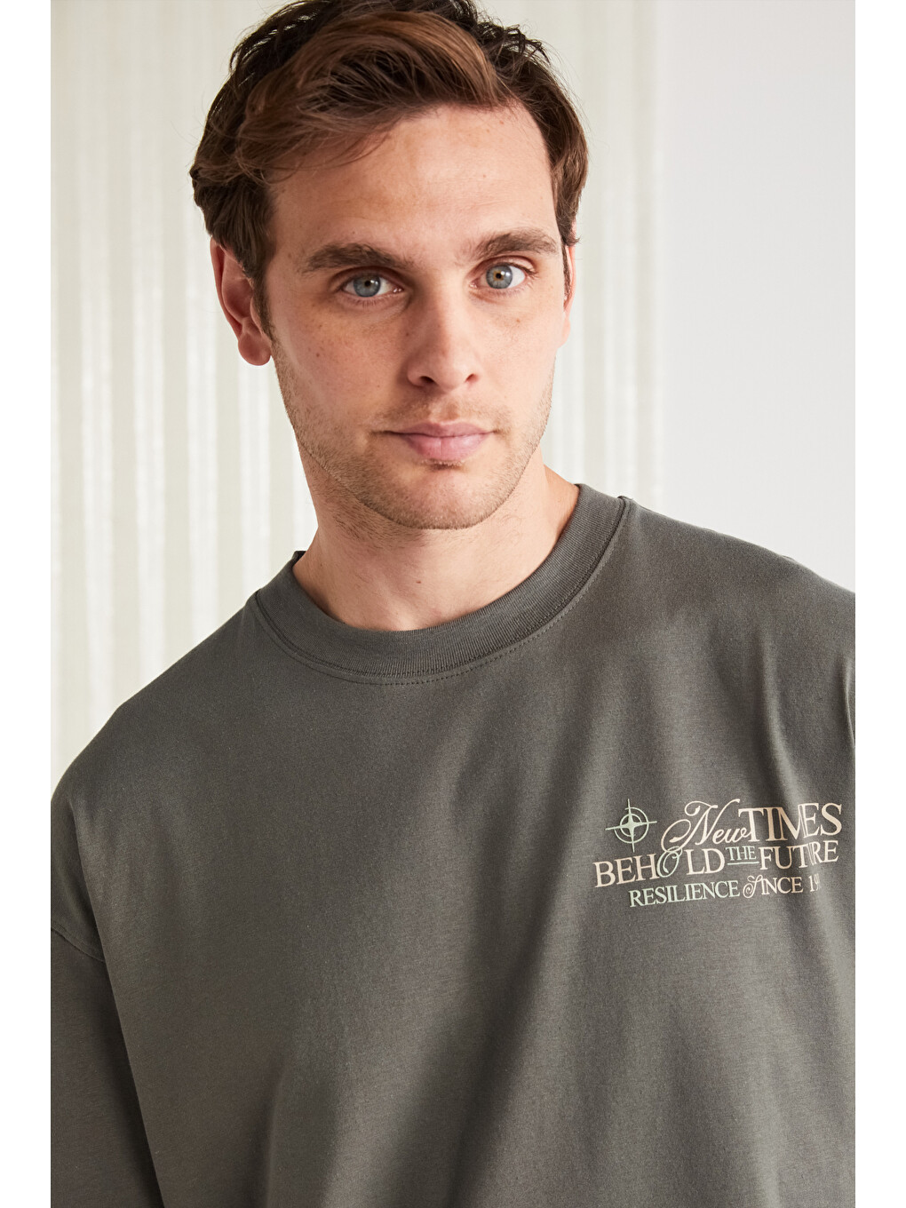 Gri COLIBRI Erkek Ön Arka Baskı Detaylı Oversize Kısa Kollu Bisiklet Yaka Organik Pamuklu GRİ T-Shirt-1