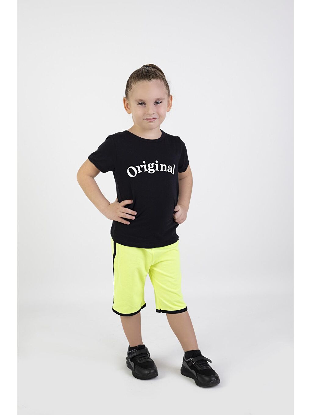 Siyah Erkek Çocuk Orijinal Baskılı Basic Kaprili Takım 1-9 Yaş-1