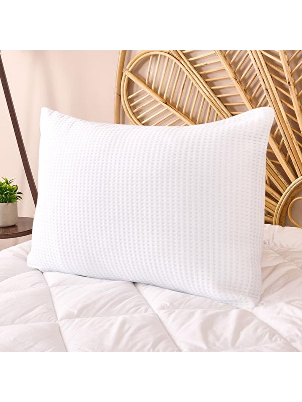 Soft Thunder Kapitoneli Yastık Alezi - Beyaz - 50x70 cm