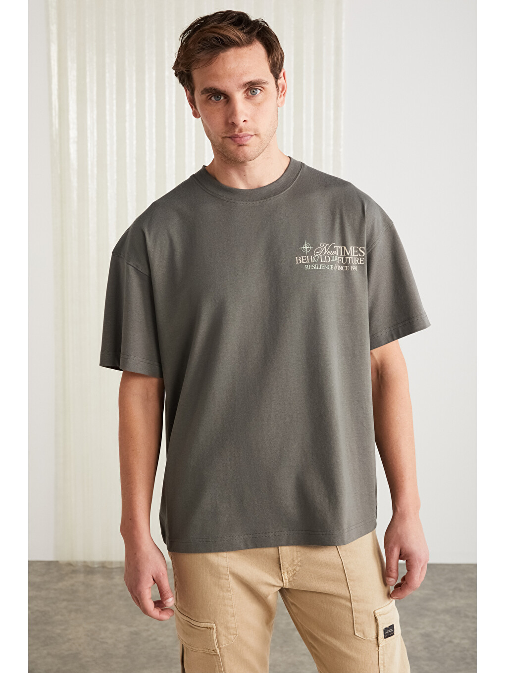 Gri COLIBRI Erkek Ön Arka Baskı Detaylı Oversize Kısa Kollu Bisiklet Yaka Organik Pamuklu GRİ T-Shirt-3