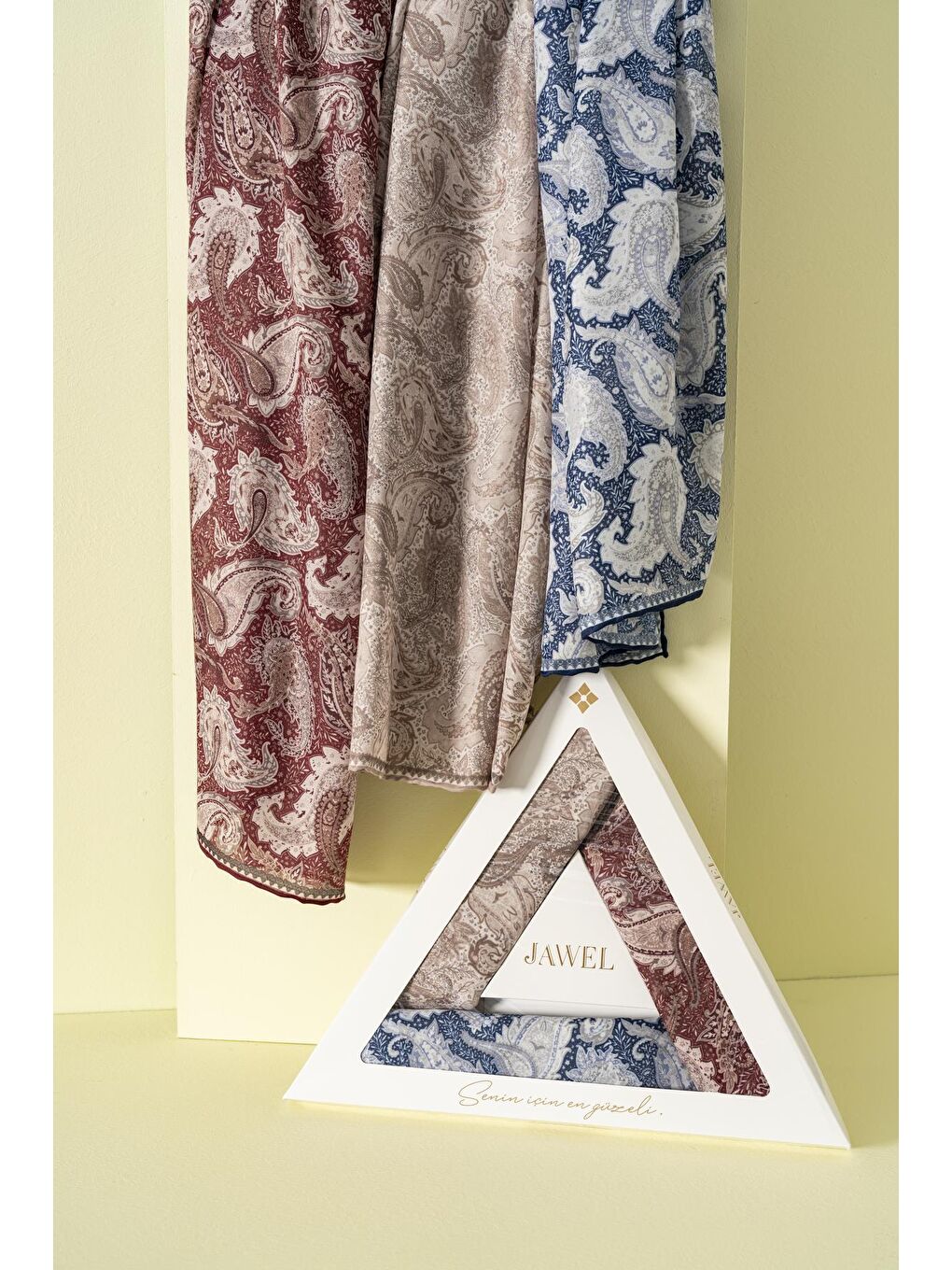 Karışık Kadın Pateh Soft Eşarp Paketi (Bordo-Vizon-Lacivert)