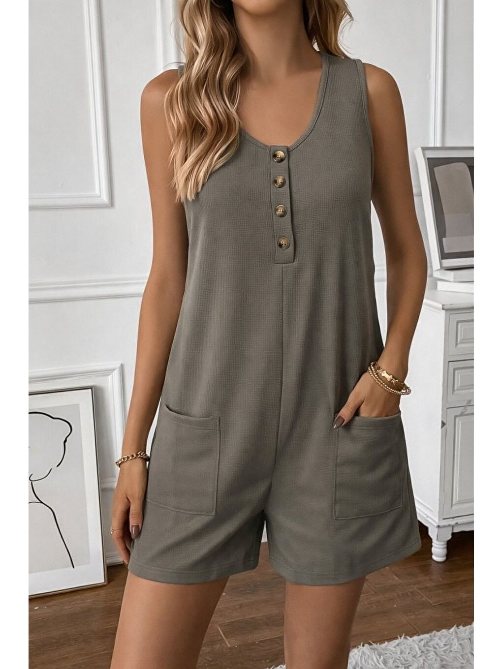 Haki Kadın Omuz Askılı önden Düğmeli Waffle Kısa Tulum-1