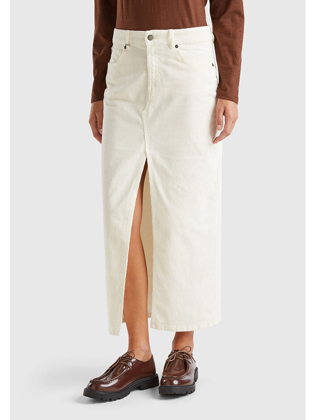 Kadın Beyaz Pamuk Karışımlı Önü Yırtmaçlı Arkası Logo Etiketli Etek-1