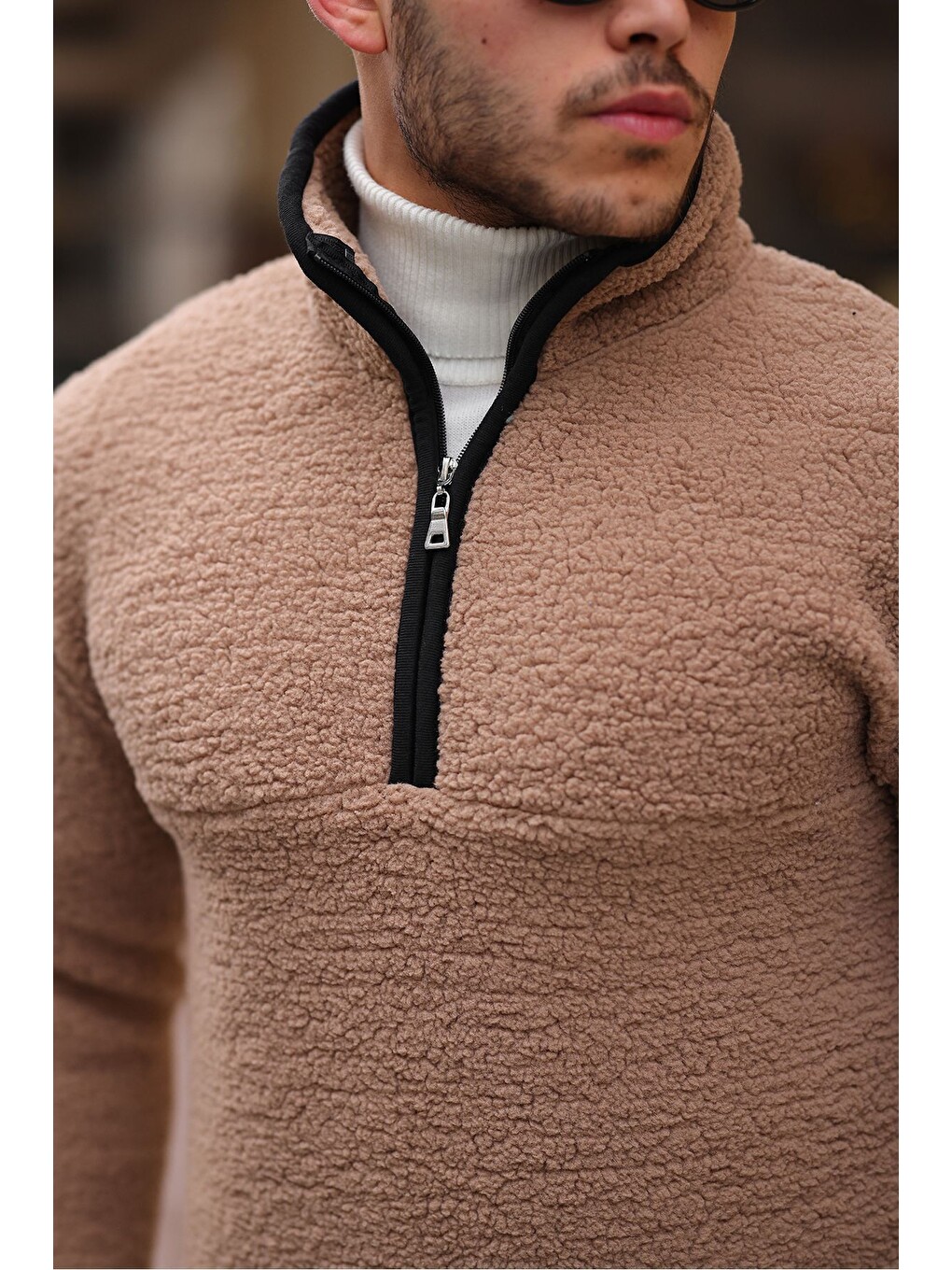 Bej Yarım Fermuarlı Pelüş Sweatshirt-1