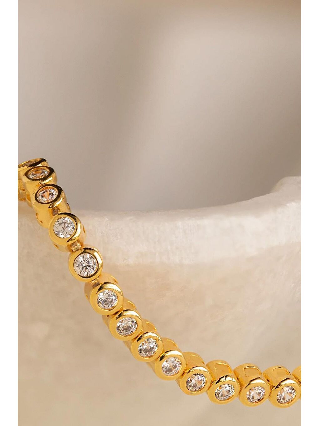 Sarı Lana Yuvarlak Gömme Taşlı Suyolu Akarsu Bileklik-3