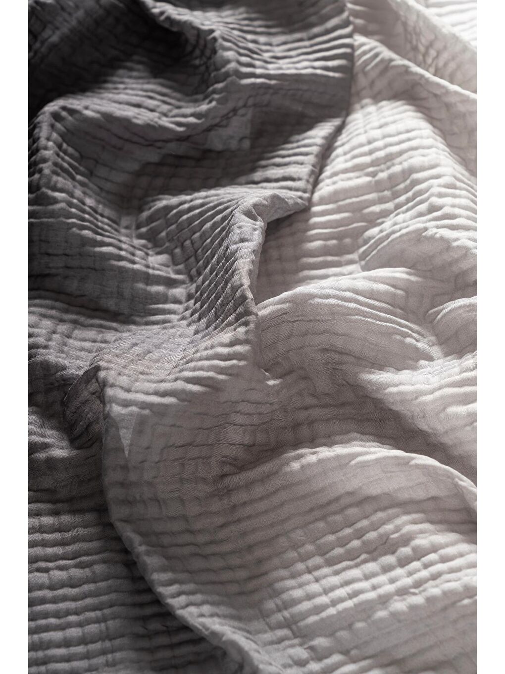 Siyah Kadın Müslin Degrade Şal-3