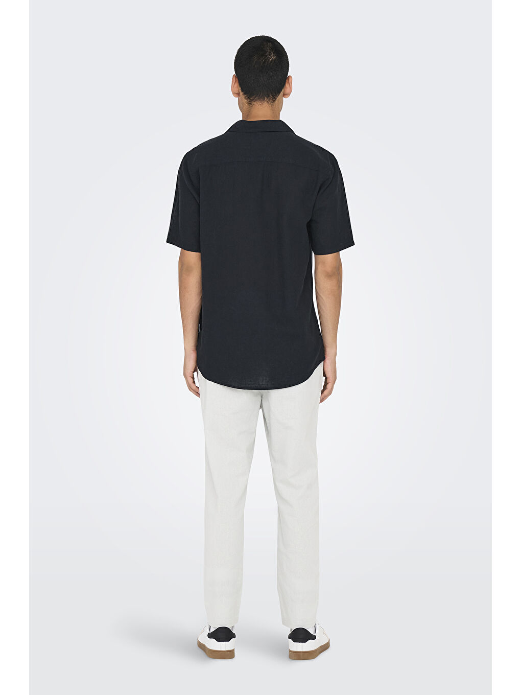 Siyah Onscaiden Keten ve Pamuk Karışımlı Slim Fit Kısa Kollu Gömlek 22025116-4