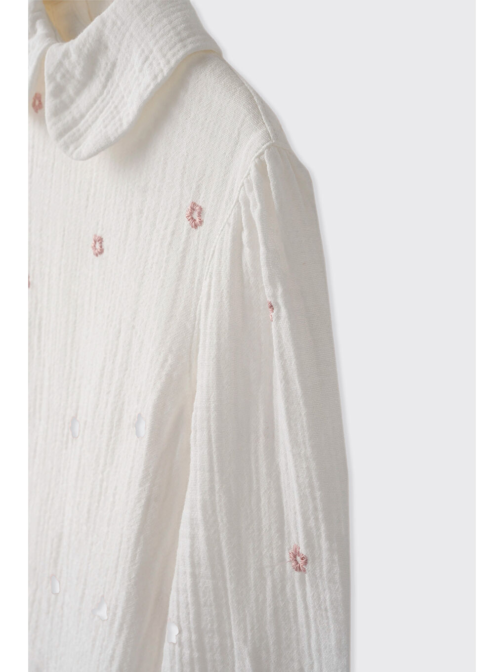 Kız Çocuk Çiçek Desenli Müslin Beyaz Bluz-2