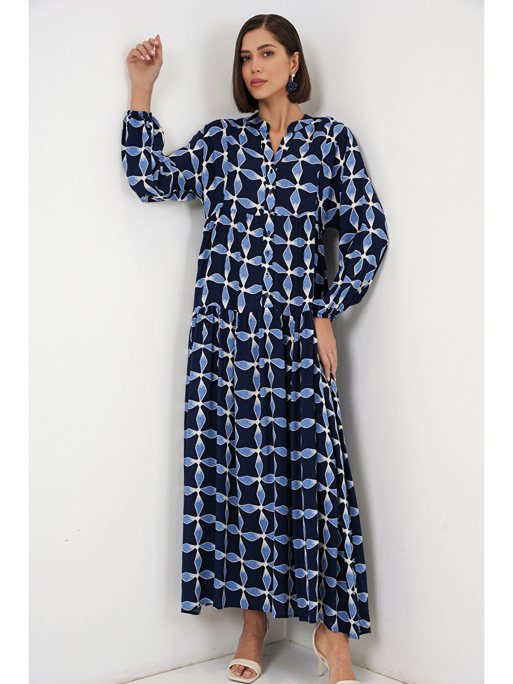 Kadın Desenli Uzun Tesettür Elbise 2585 - M. Lacivert