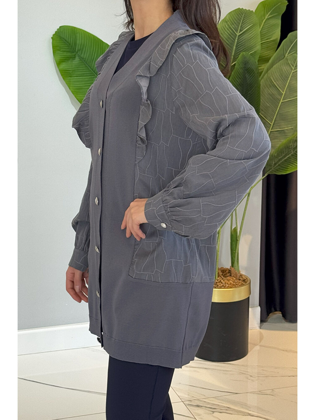 Fırfır Detay Önü Düğmeli Hırka 6051 Antrasit-2