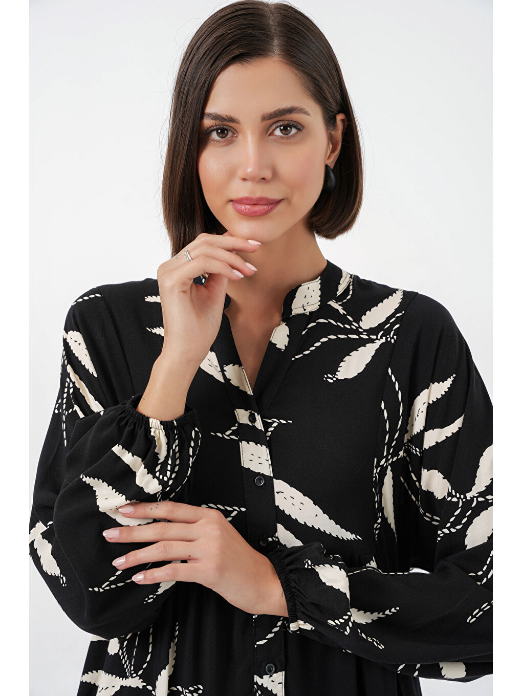 Kadın Desenli Uzun Tesettür Elbise 2585 - Y.Siyah-2