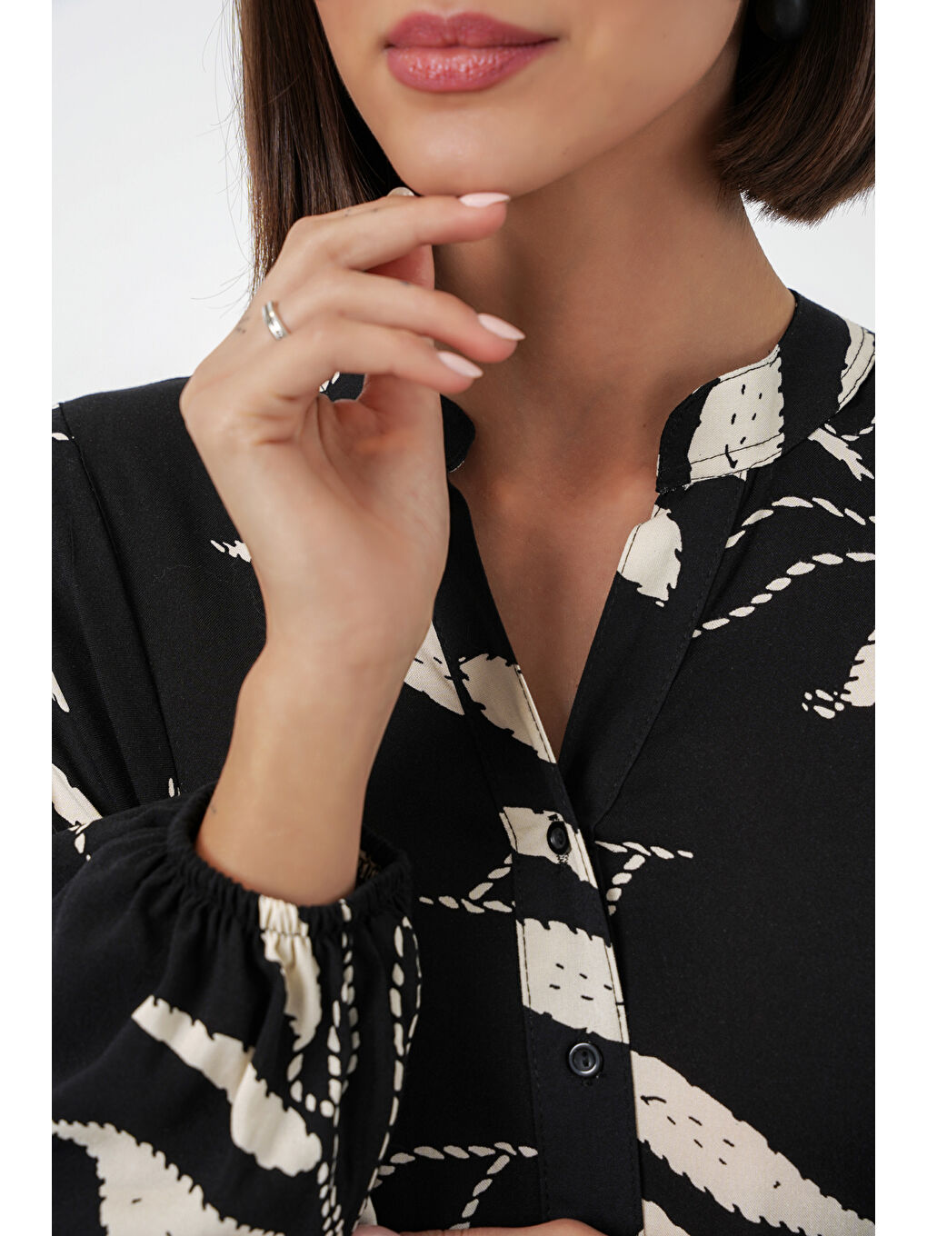 Kadın Desenli Uzun Tesettür Elbise 2585 - Y.Siyah-4