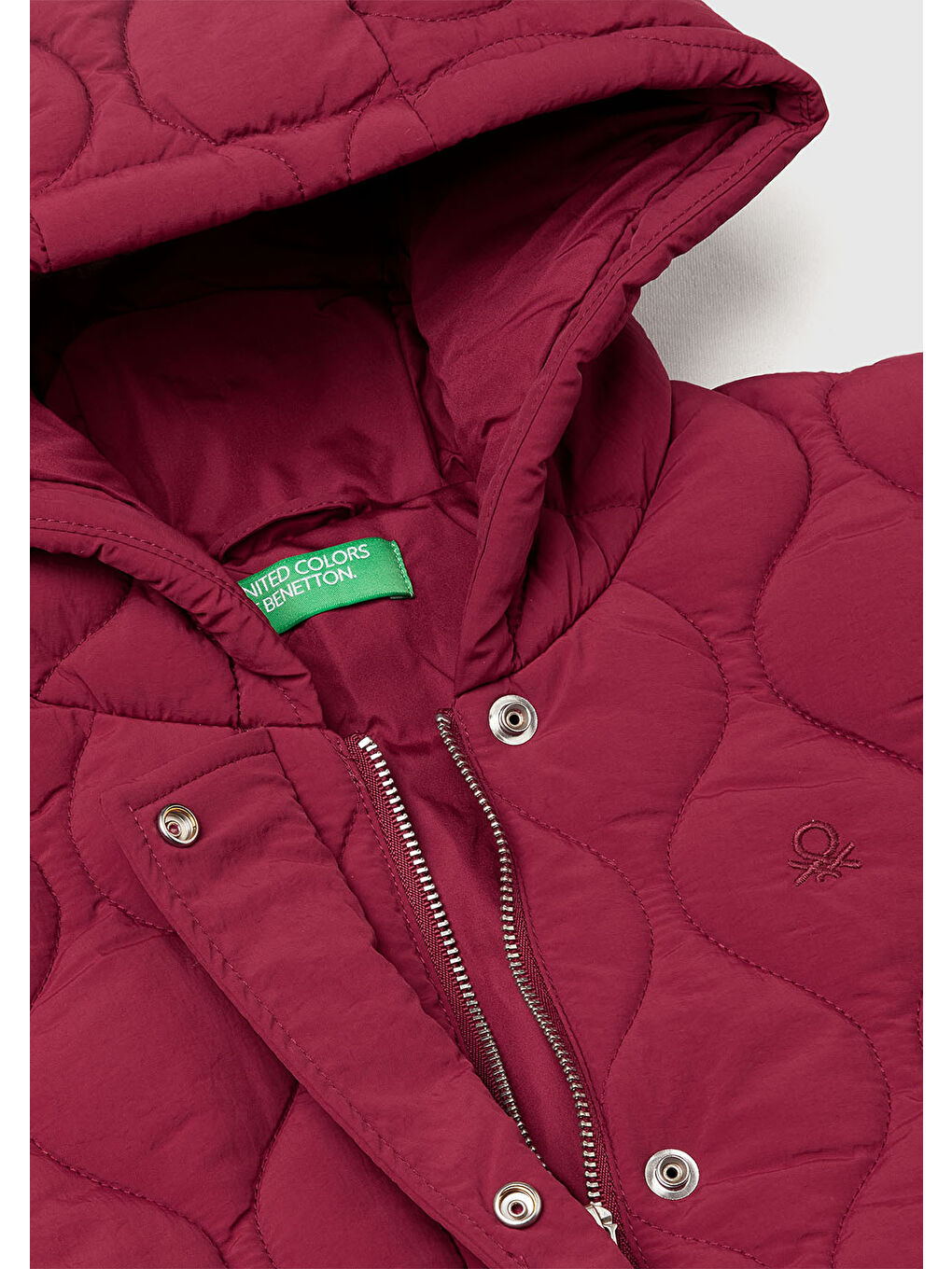 Kız Çocuk Bordo Logo İşlemeli Kapitone Fermuarlı Nervürlü Kapüşonlu Ceket-2