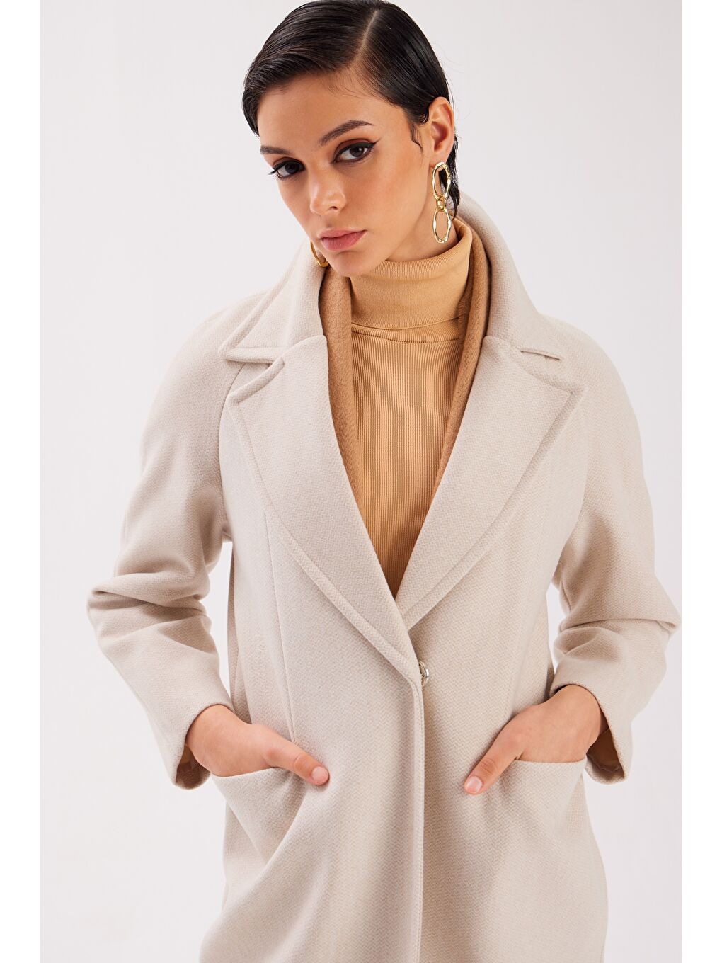 Cepli Kısa Kaban - Bej-3