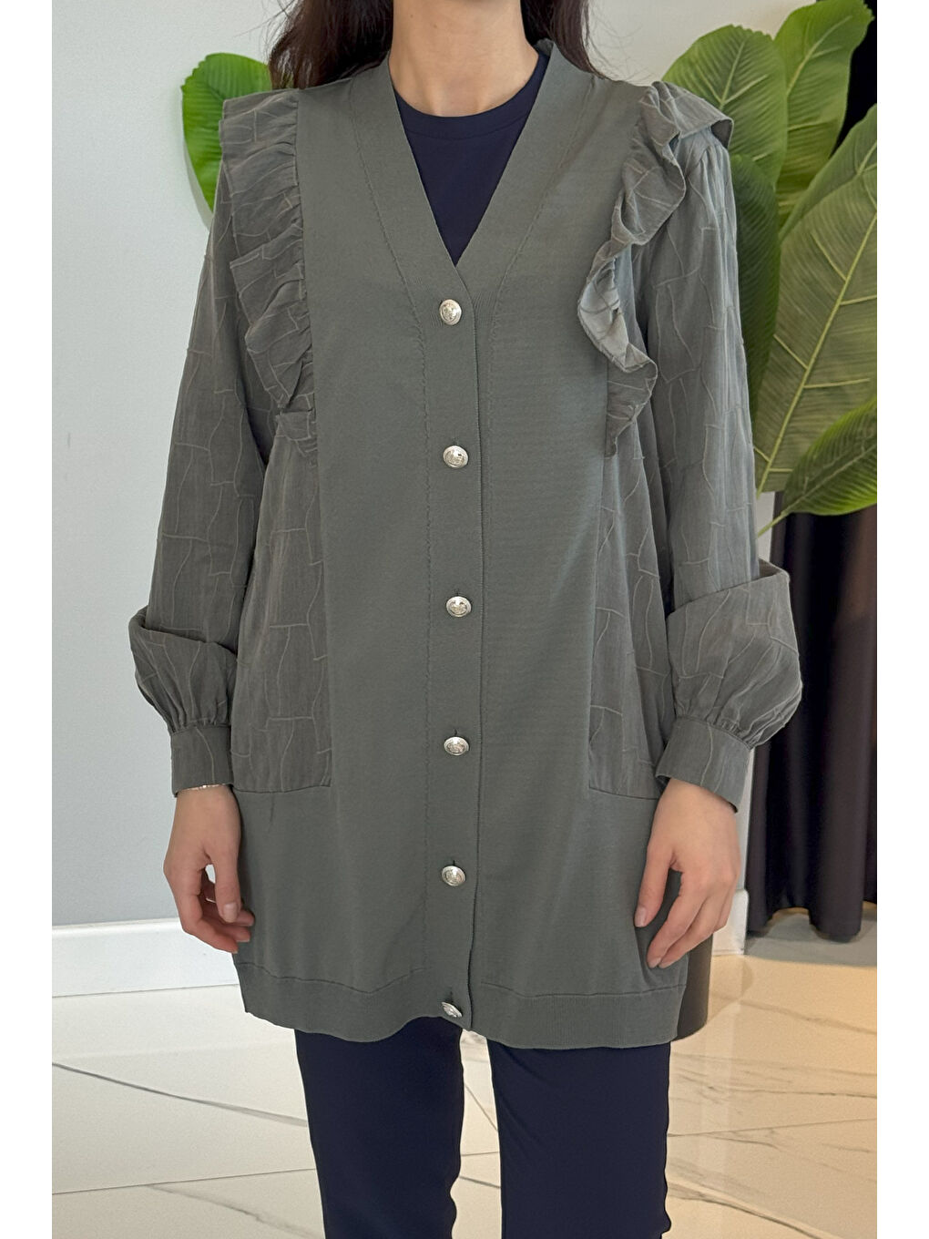 Fırfır Detay Önü Düğmeli Hırka 6051 Haki-1