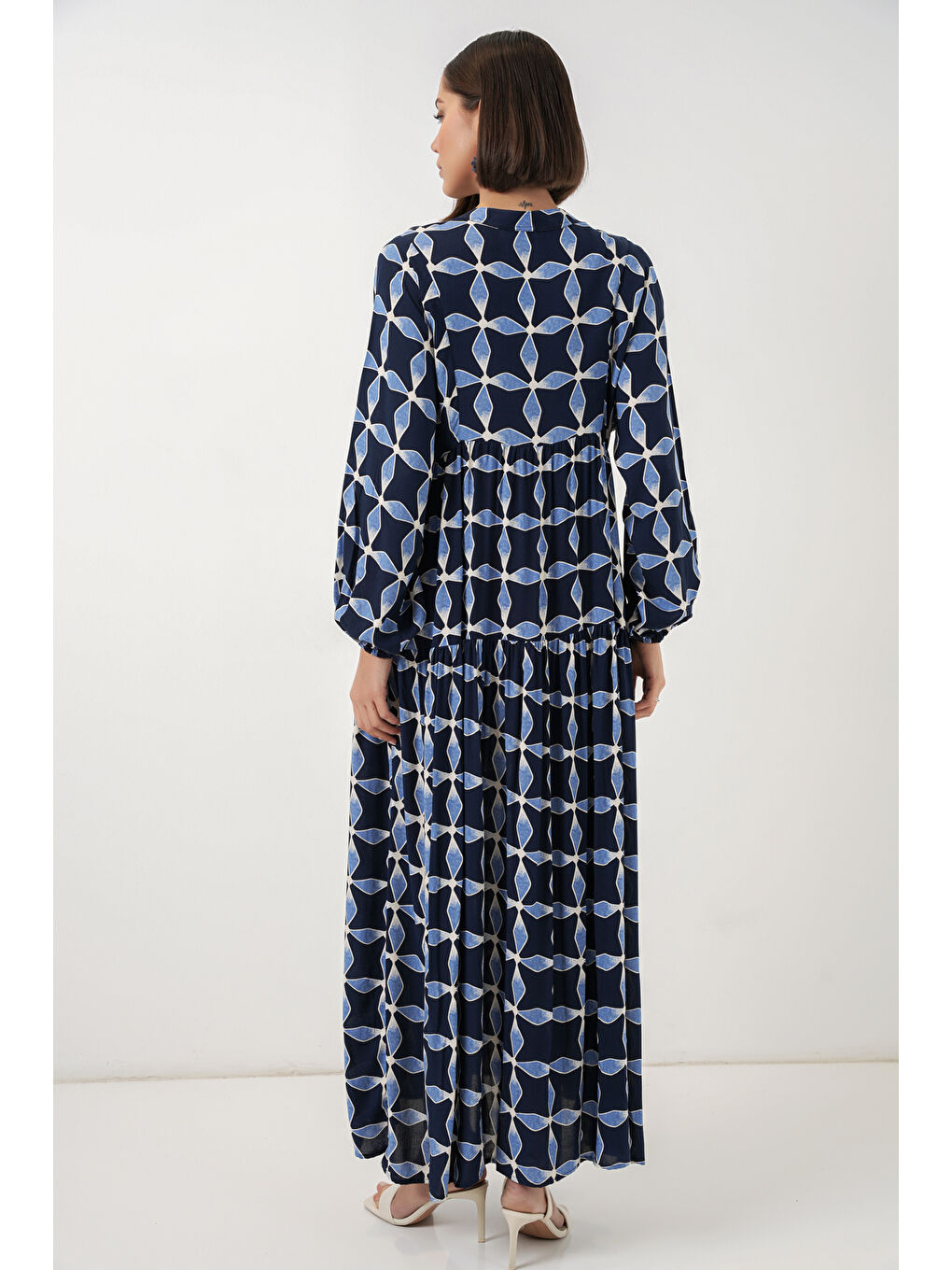 Kadın Desenli Uzun Tesettür Elbise 2585 - M. Lacivert-4