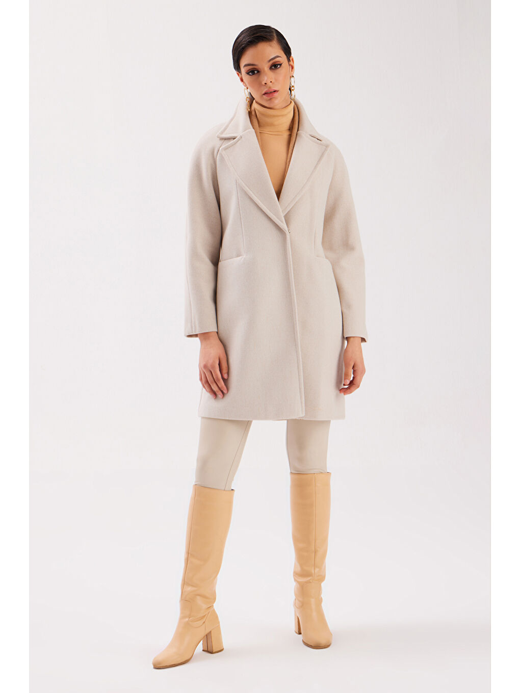 Cepli Kısa Kaban - Bej-5