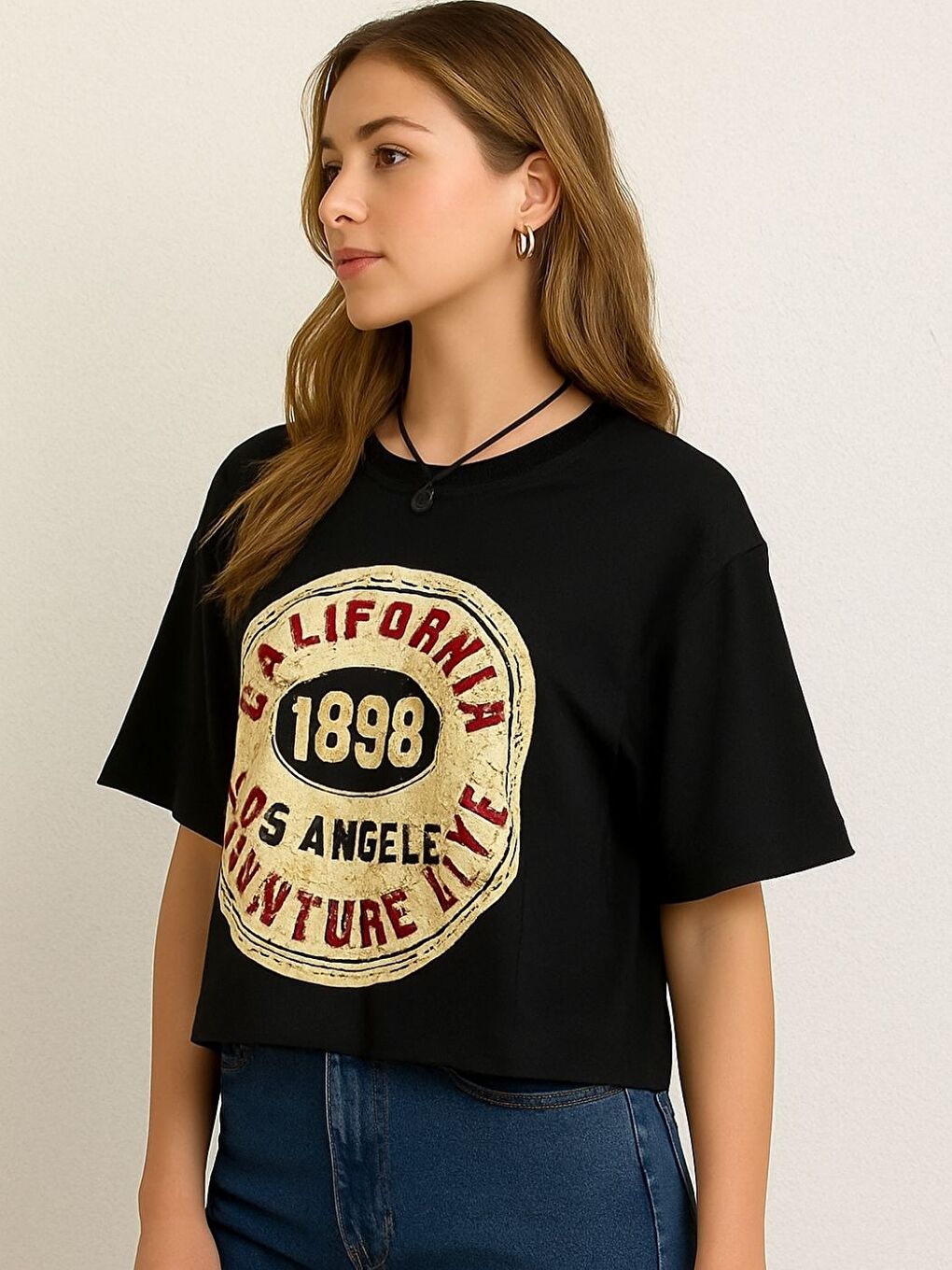 Kadın Siyah Bisiklet Yaka California Baskılı Crop T Shirt