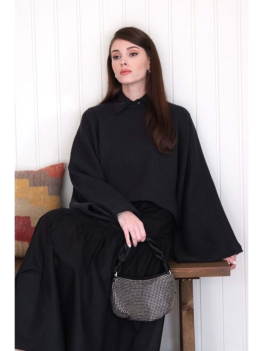 Siyah Yarasa Kol Triko Crop-1