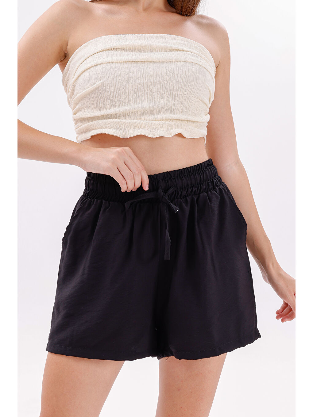 Siyah Genıus Store Kadın Şort Aerobin Pamuklu Cepli Çekmez Kumaş Beli Lastikli Şort-3