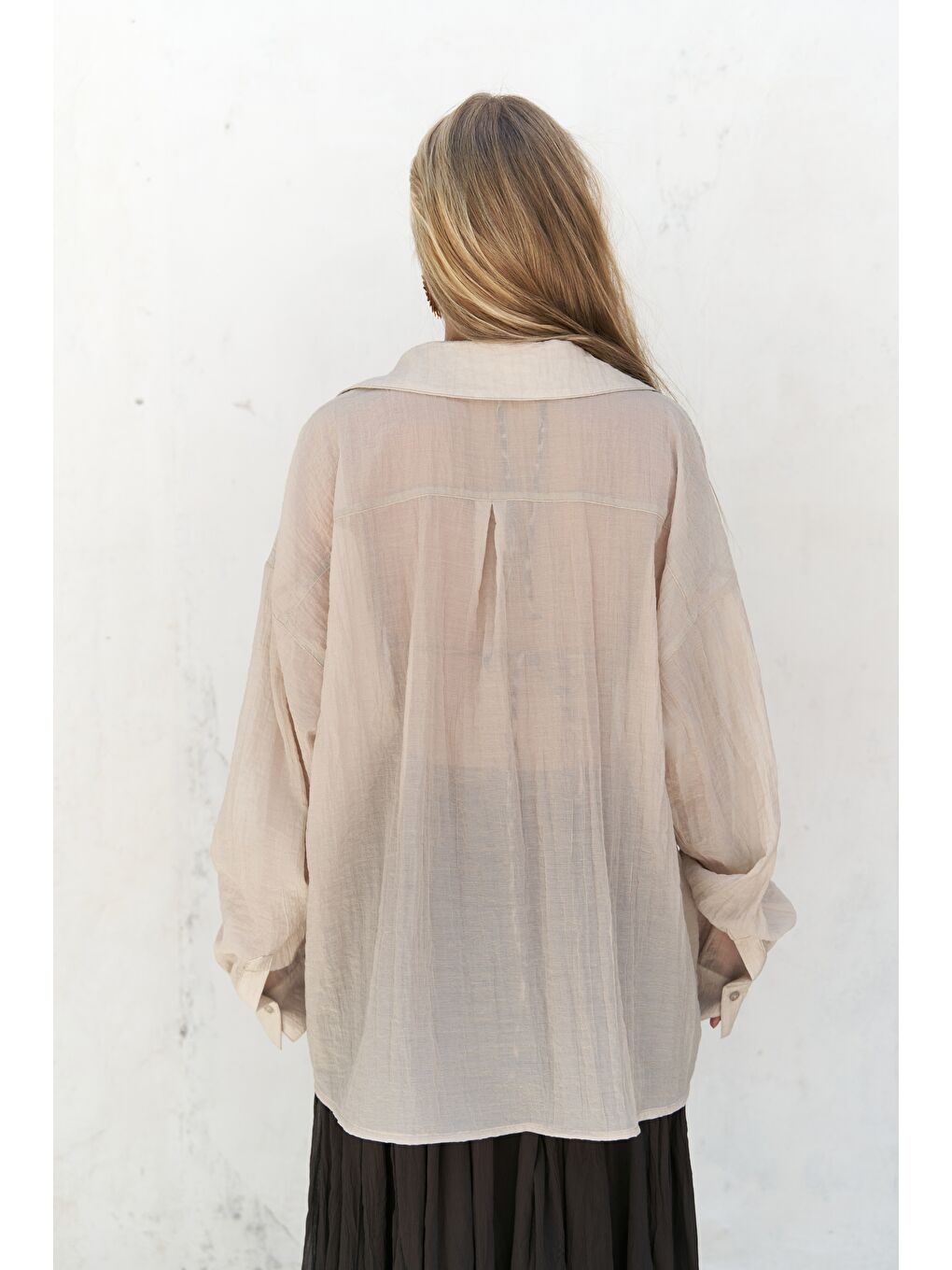 Bej Syaritta Oversize Vizon Transparan Gömlek-2