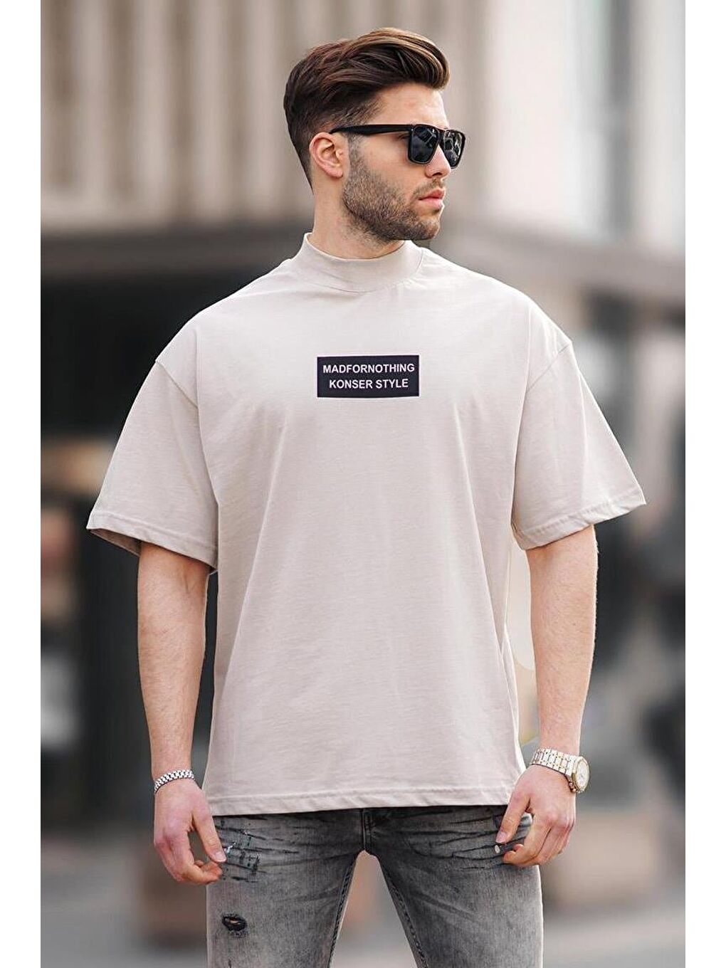 Bej Taş Rengi Rengi Yalancı Dik Yaka Oversize Erkek Tişört 7004-2
