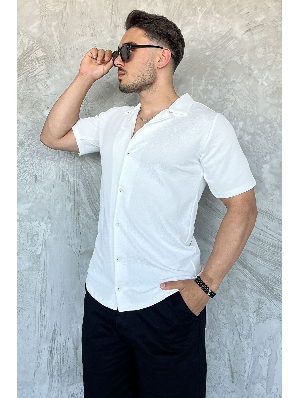 Ekru Apaş Yaka Slim Fit Erkek Kısa Kol Gömlek-1