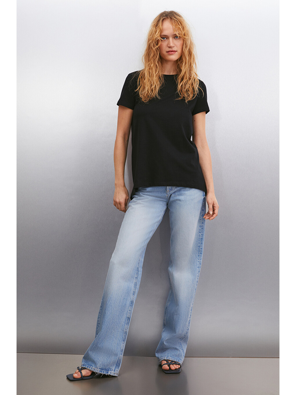 Siyah Samantha Kadın %100 Organik Pamuklu Comfort Fit Arkası Uzun Basic Örme SİYAH T-Shirt