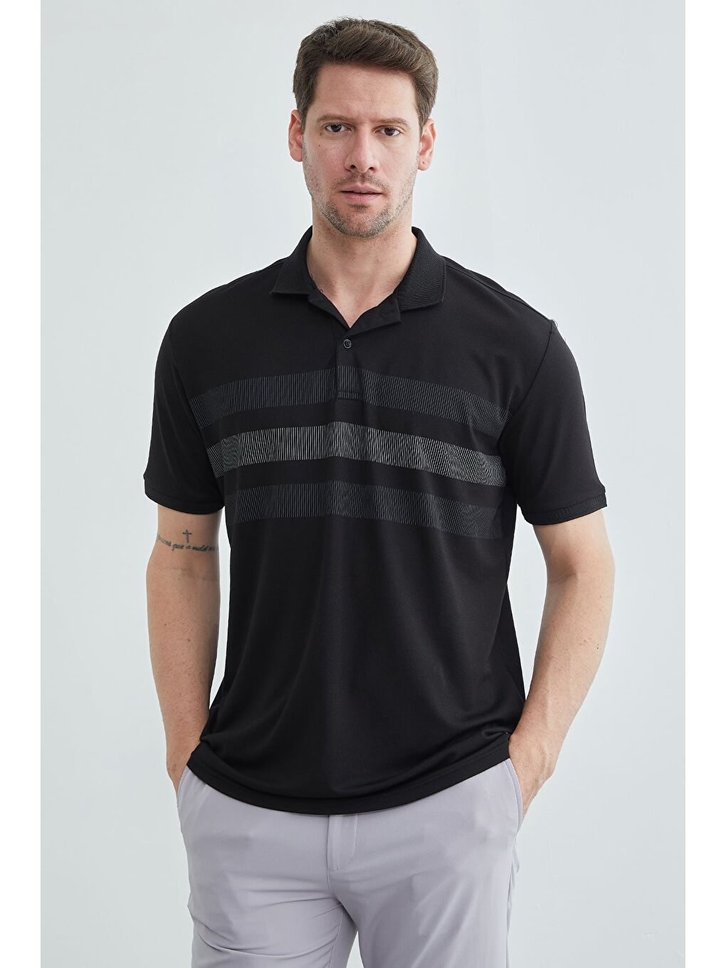 Siyah Şeritli Düğmeli Polo Yaka Tişört-2