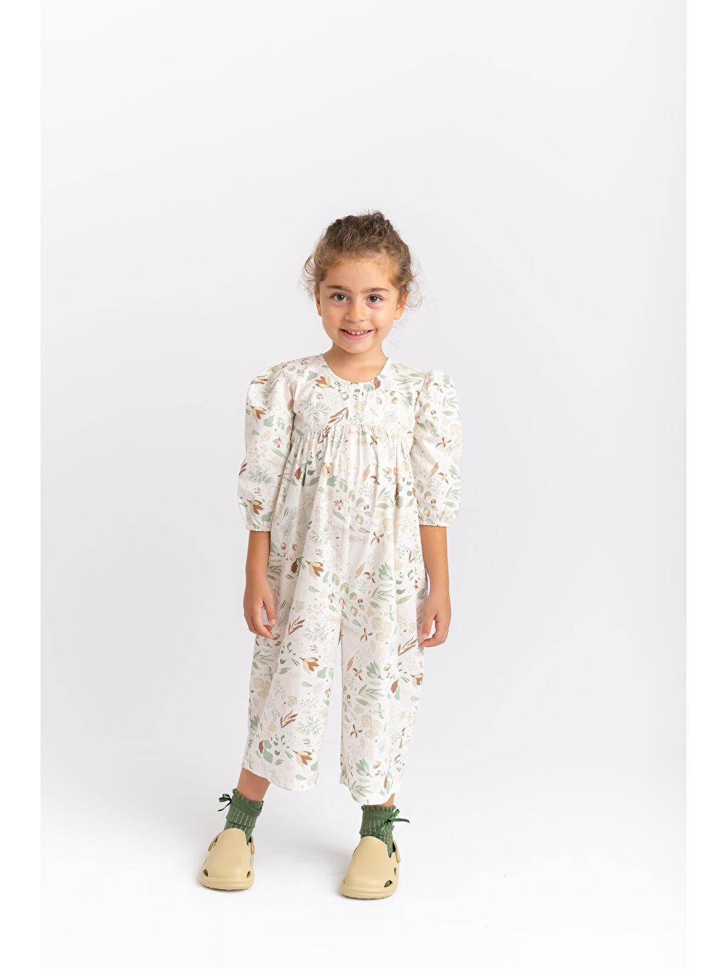 Ekru Kız Çocuk Desenli Poplin Tulum