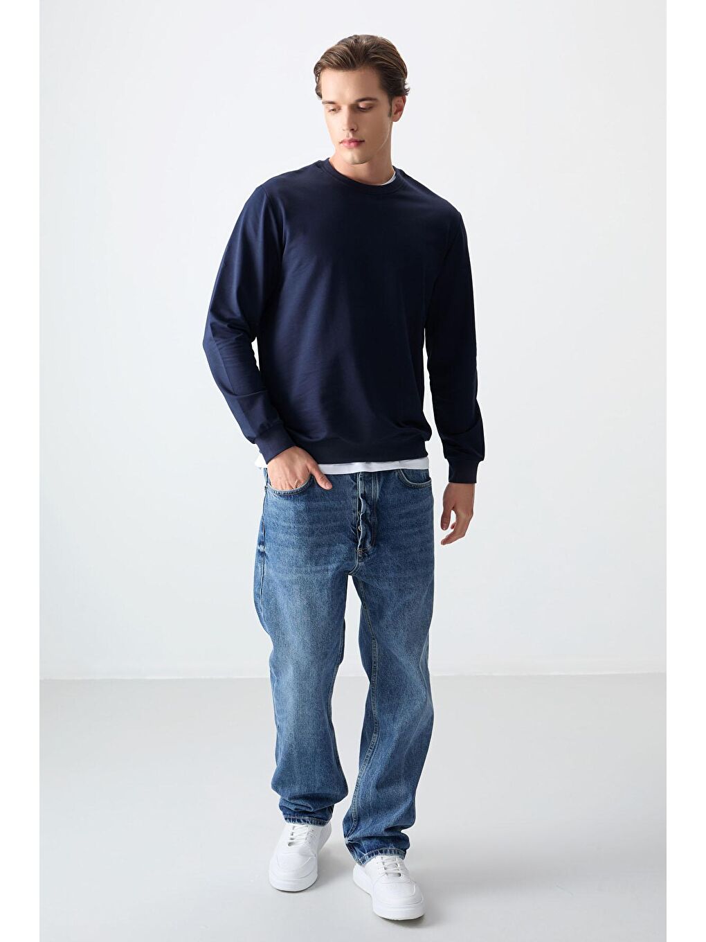 AIR JONES İndigo Pamuk Dokulu Standart Fit Basic Erkek Sweatshirt - 88363 - 2