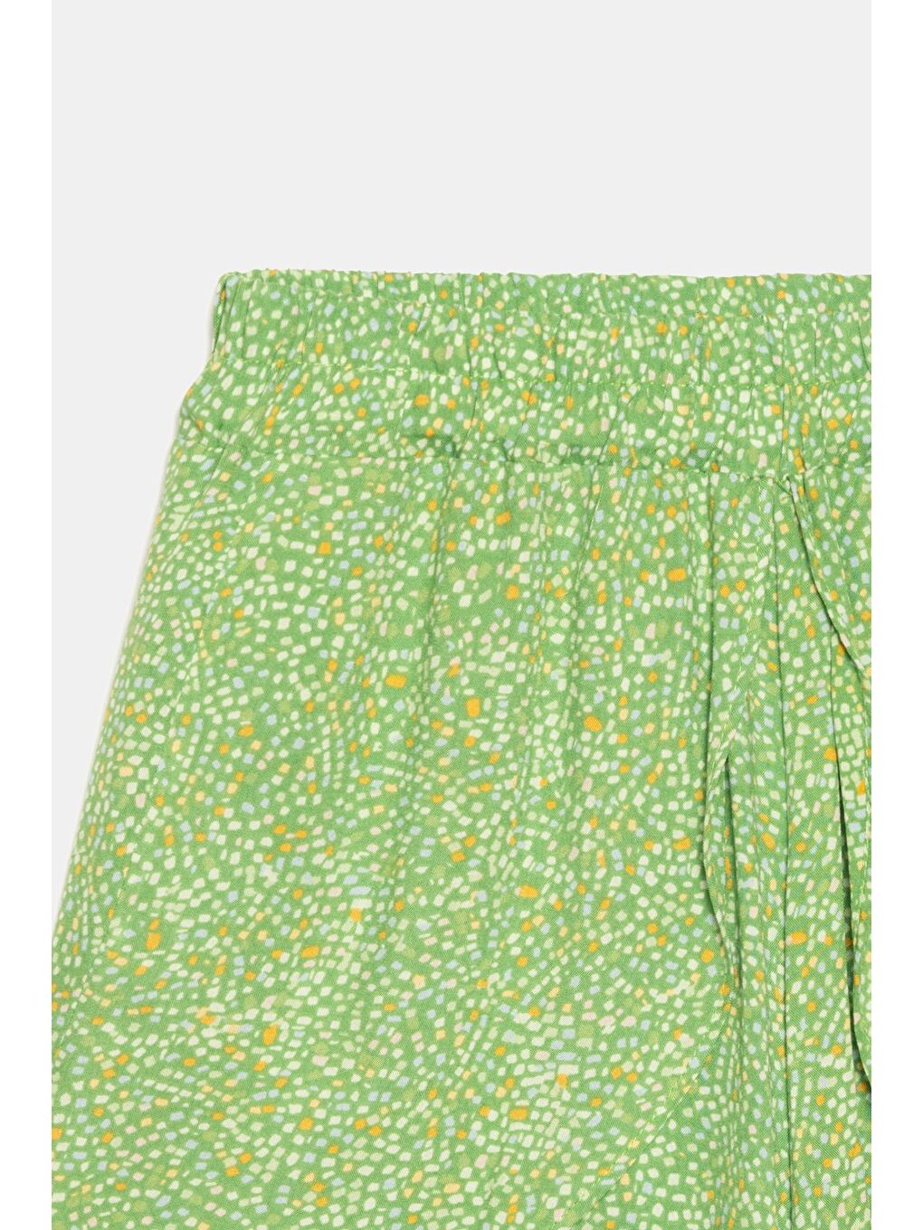 Yeşil Kadın Beli Lastikli Önü Parçalı Dokuma Şort - Viskon-1