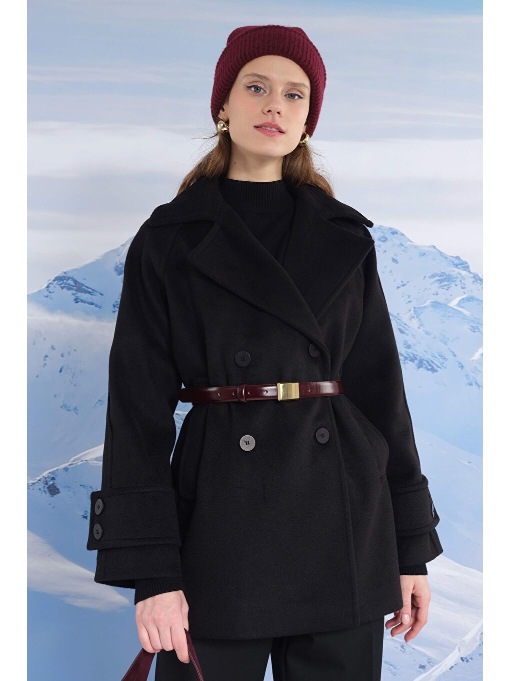 Kısa Kruvaze Kaban Siyah