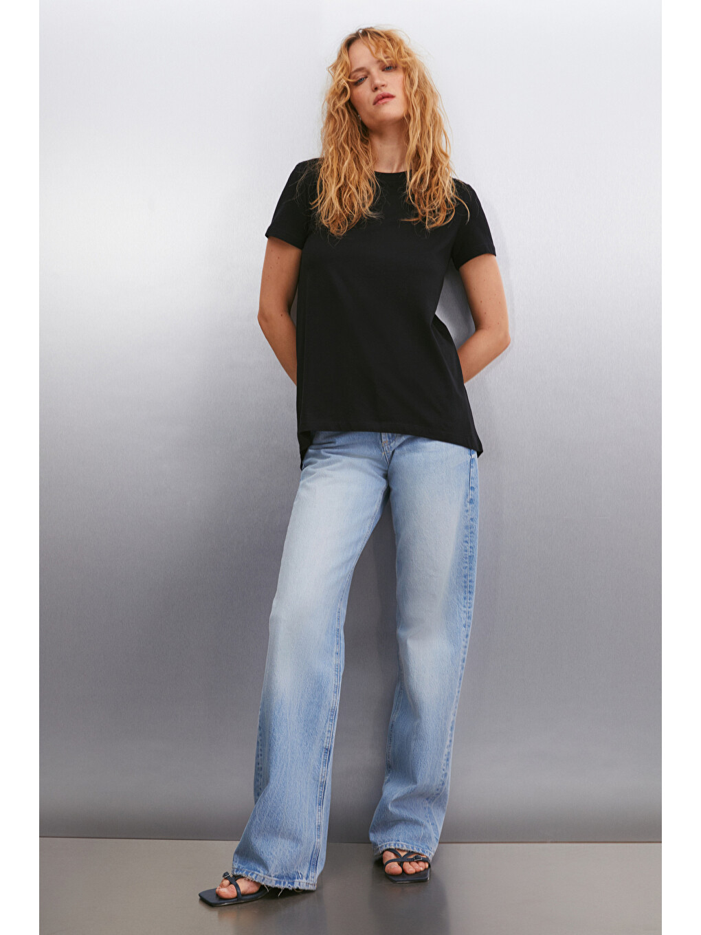 Siyah Samantha Kadın %100 Organik Pamuklu Comfort Fit Arkası Uzun Basic Örme SİYAH T-Shirt-2
