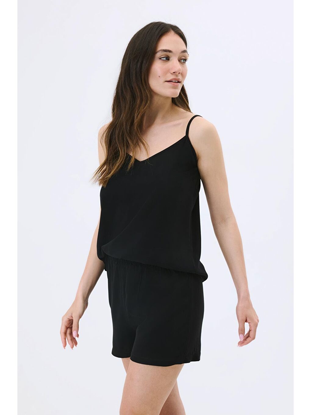 İp Askılı Şortlu Viskon Pijama Takım 9155 Siyah-1