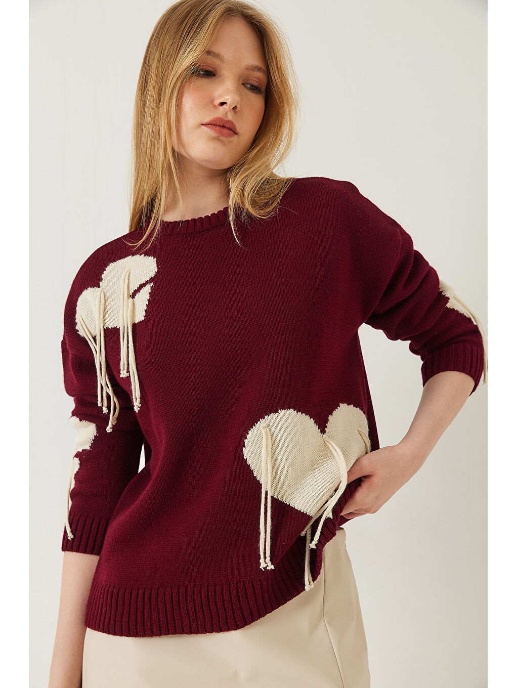 Haki Kadın Kalpli Saçaklı Triko Kazak-2