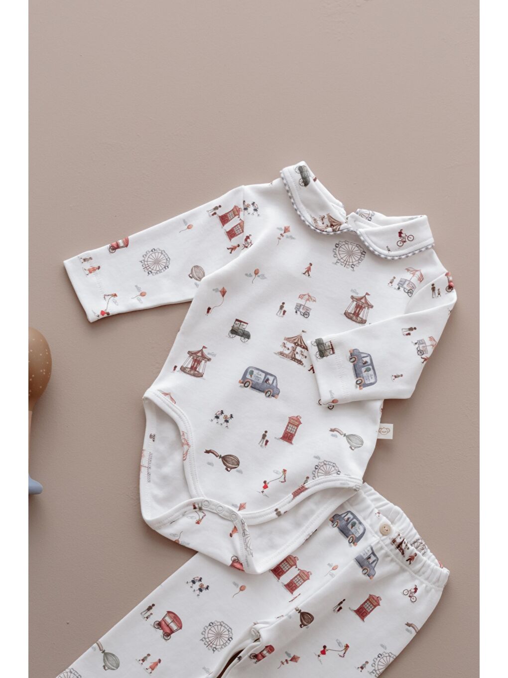 Beyaz Puffy Sleep Lunapark Serisi Body Tayt Takım-3