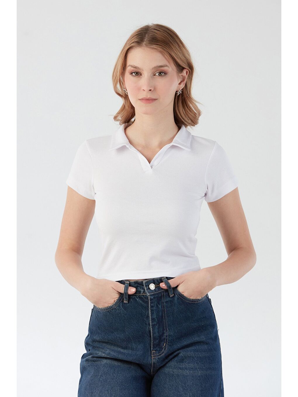 Beyaz Basic Polo Yaka Tişört