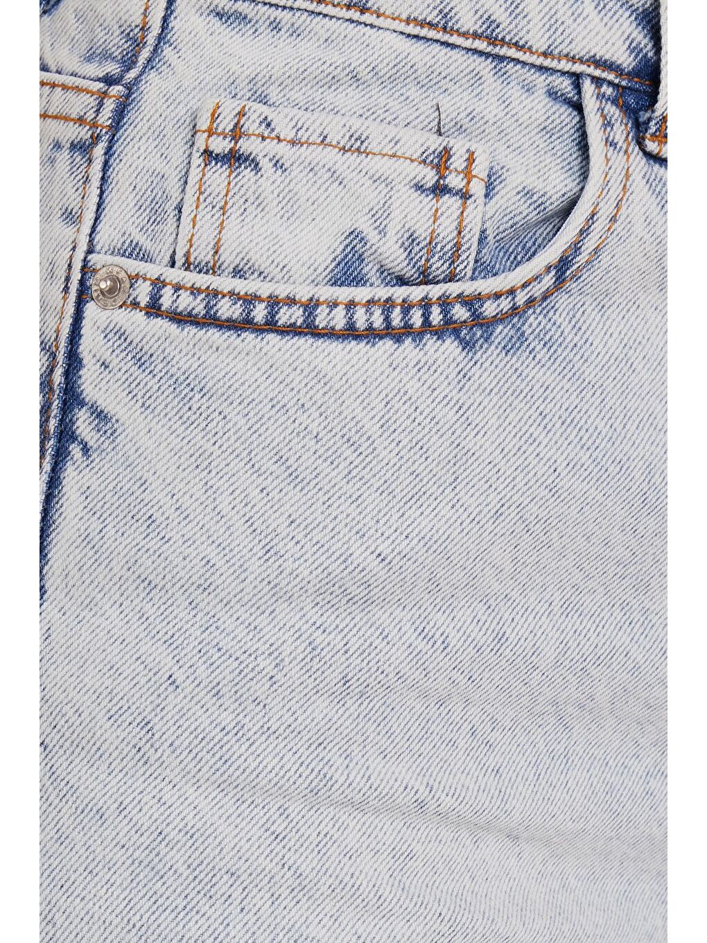 Kadın Regular Fit Klasik Kesim Pamuklu Açık Mavi Jean Jean Şort-5