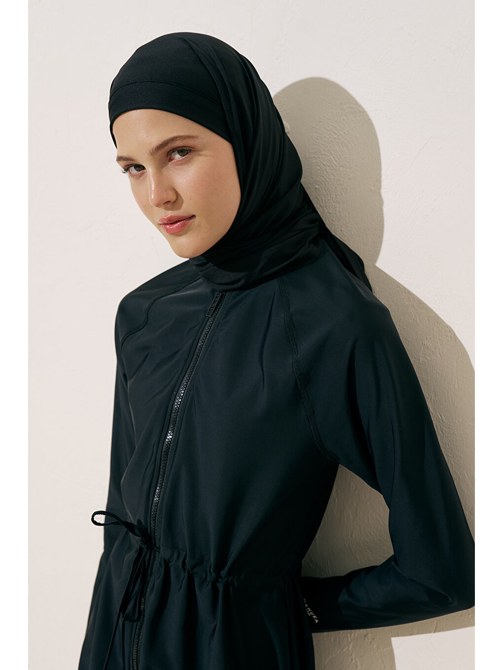 Bone Bağlamalı Mayo Şal Siyah-1