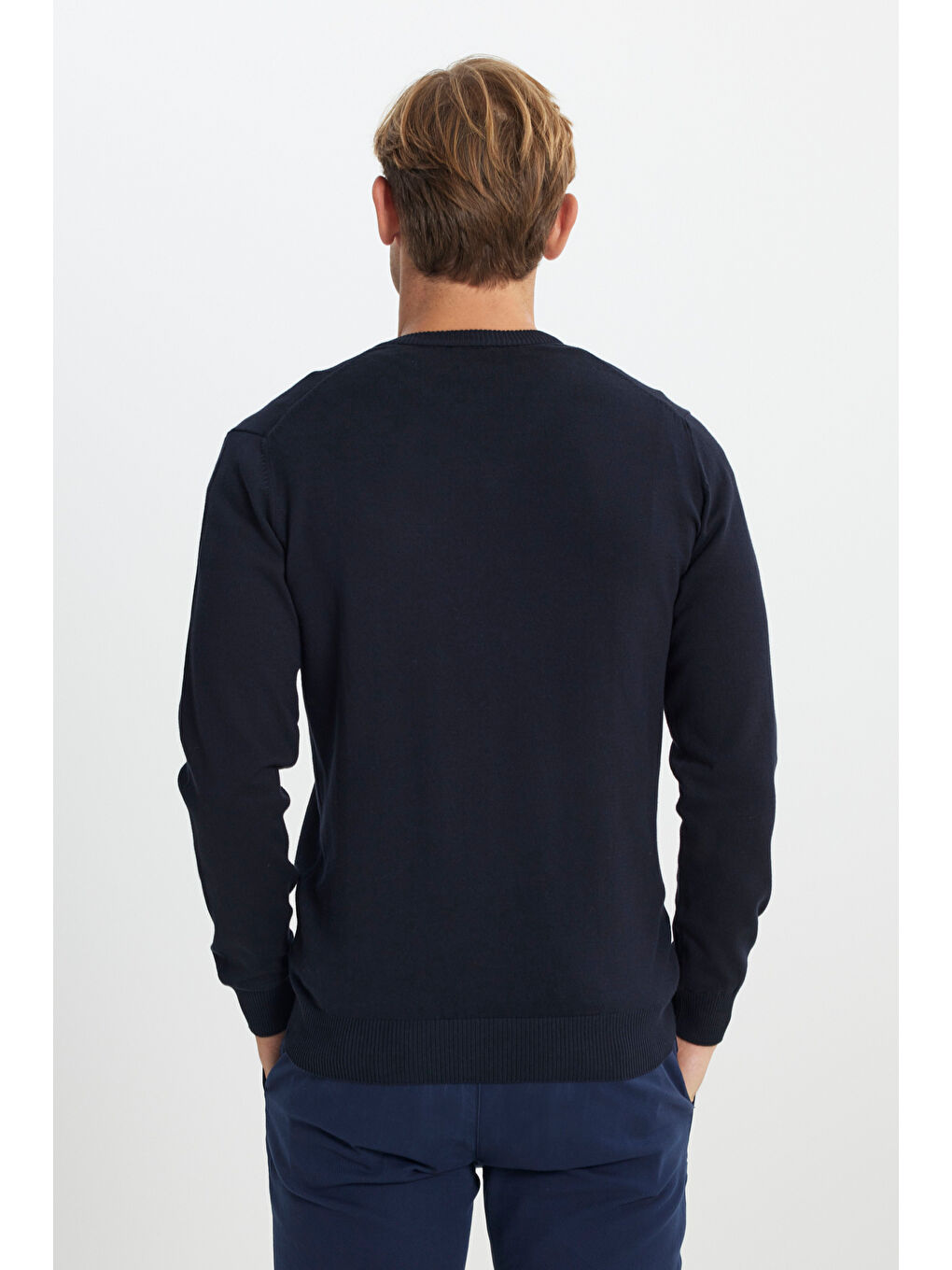 Erkek Lacivert Pamuklu Standart Fit Normal Kesim V Yaka Basic Triko Kazak-5