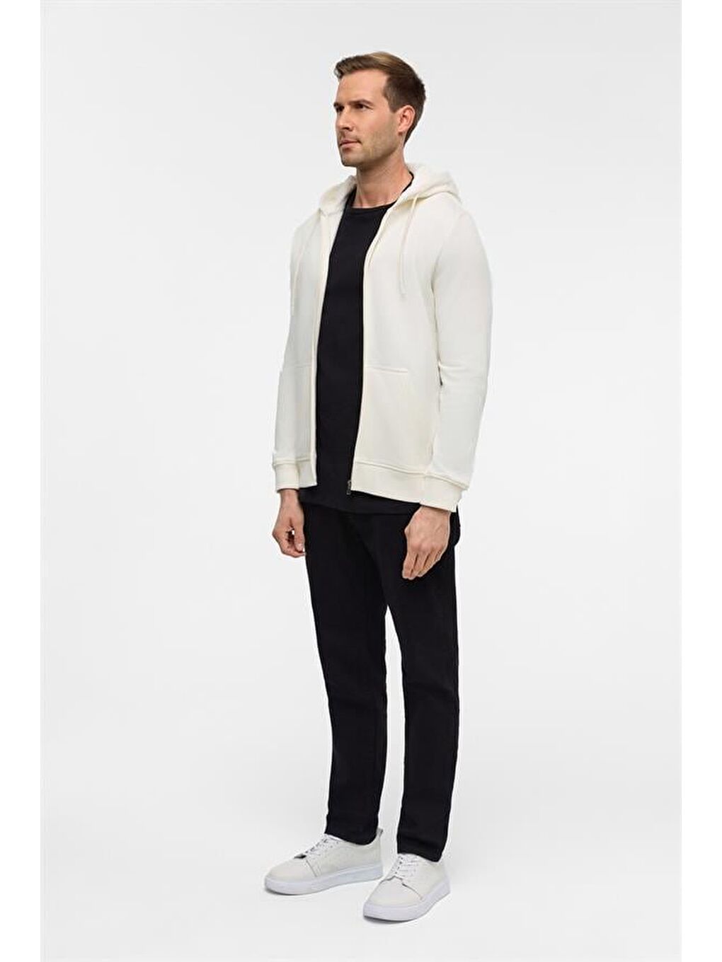 Beyaz Regular Düz Bisiklet Yaka Sweatshirt-5